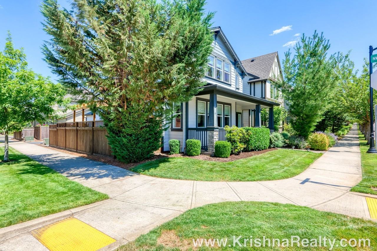 14791 Nw Cosmos St - Photo 3 of 27