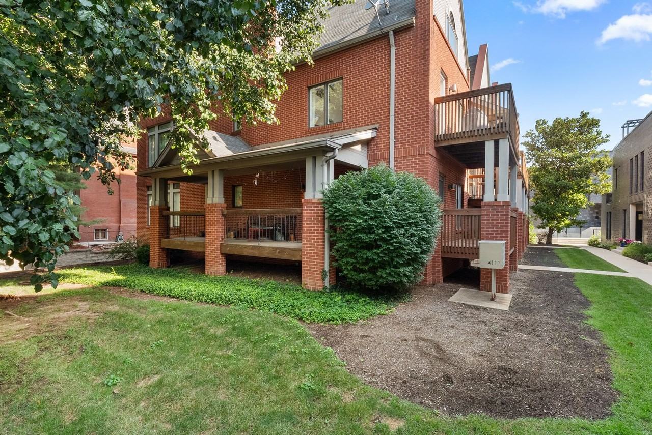 4111 W Pine Blvd - Photo 2 of 37