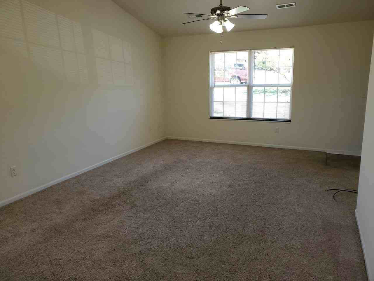 4504-4506 Nick Ct - Photo 3 of 12