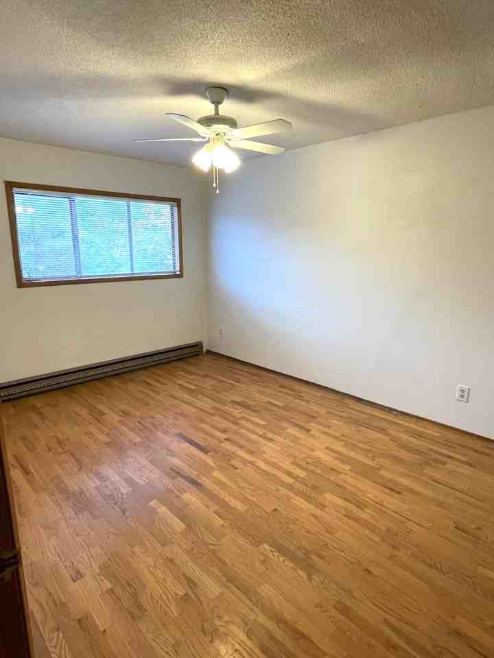 89 N Waverly Pl #E - Photo 7 of 18