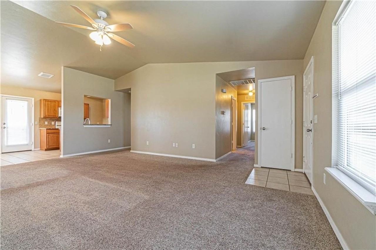 2601 Fennel Rd - Photo 2 of 18