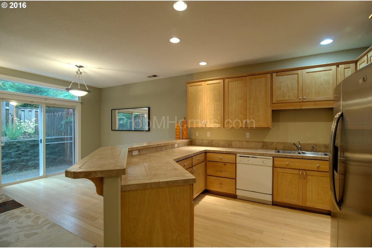 9325 Sw Jasper Dr - Photo 4 of 16