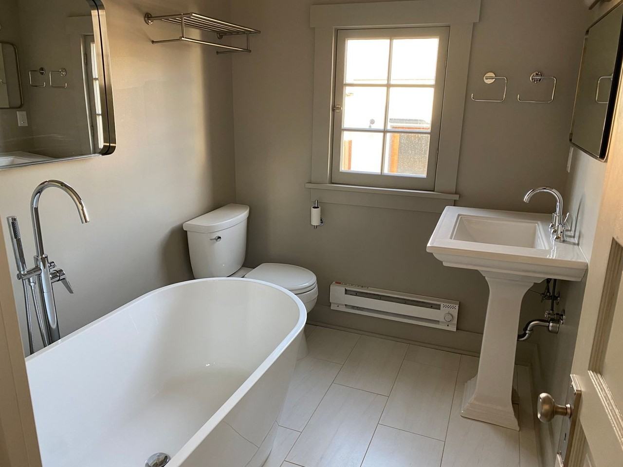 323 High St Se - Photo 6 of 10