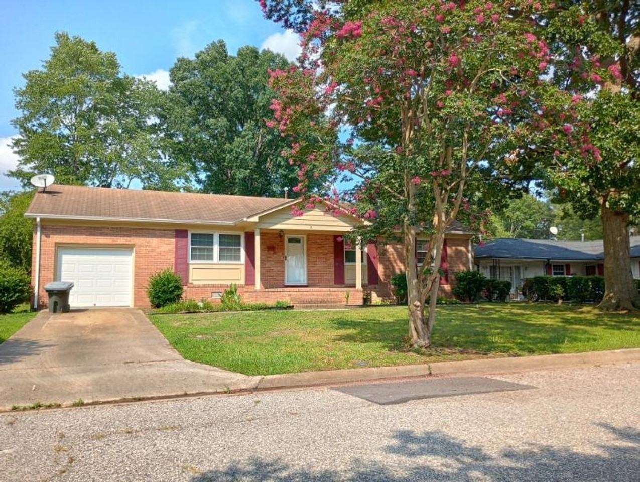 12 Fauquier Pl - Photo 2 of 20