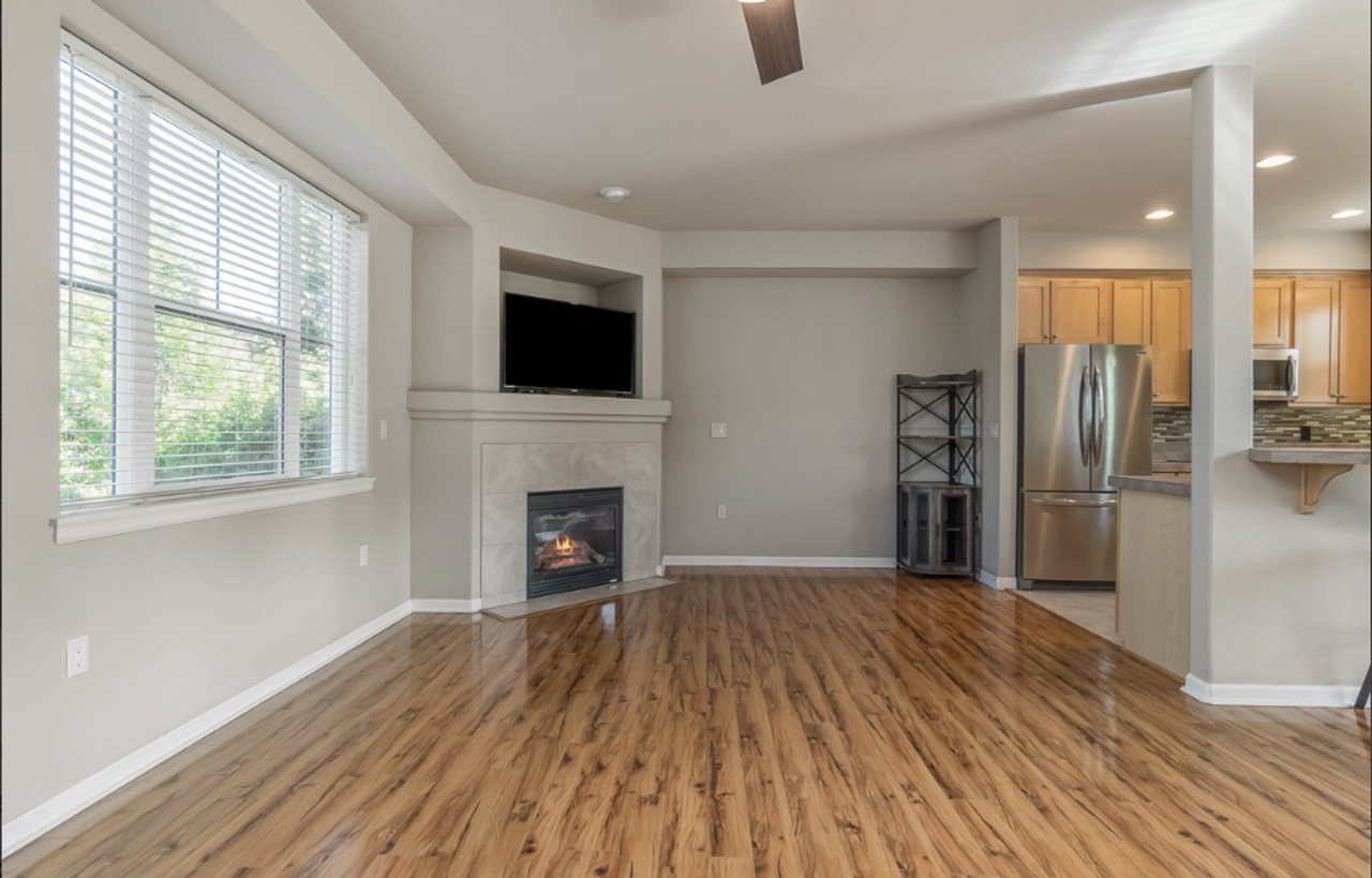 10825 Sw Huntington Ave - Photo 3 of 16
