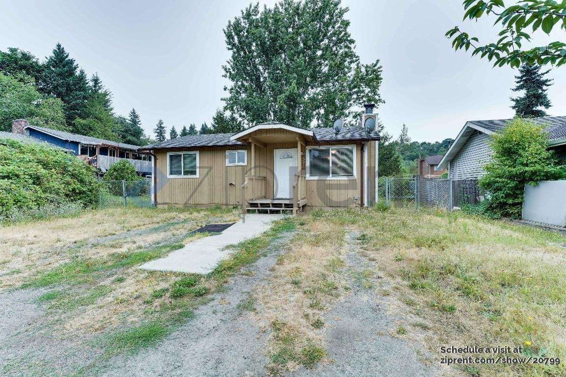 12810 65th Ave S - Photo 2 of 18