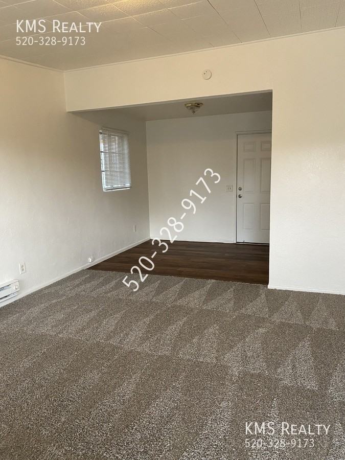 2937 N Alvernon Way #1 - Photo 6 of 10