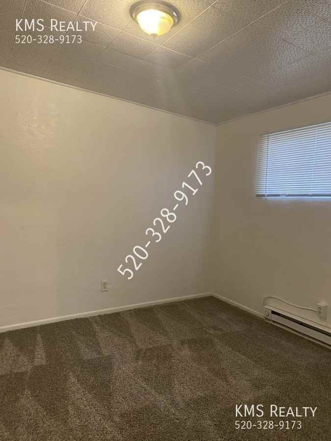 2937 N Alvernon Way #1 - Photo 7 of 10