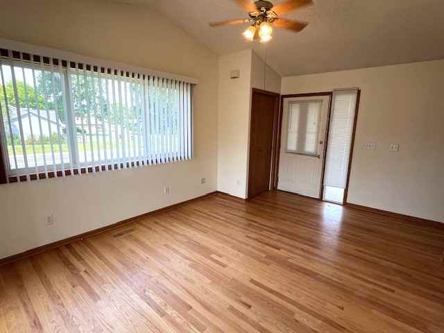 6501 Bonner Ct - Photo 3 of 23