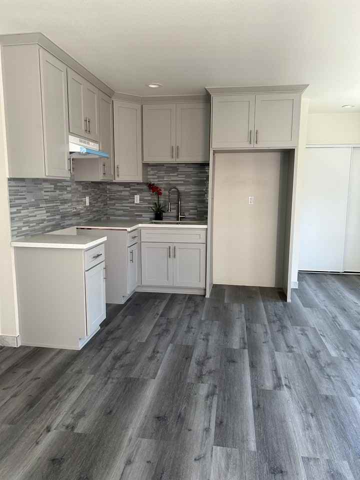 10820 Croesus Ave #NA - Photo 7 of 12