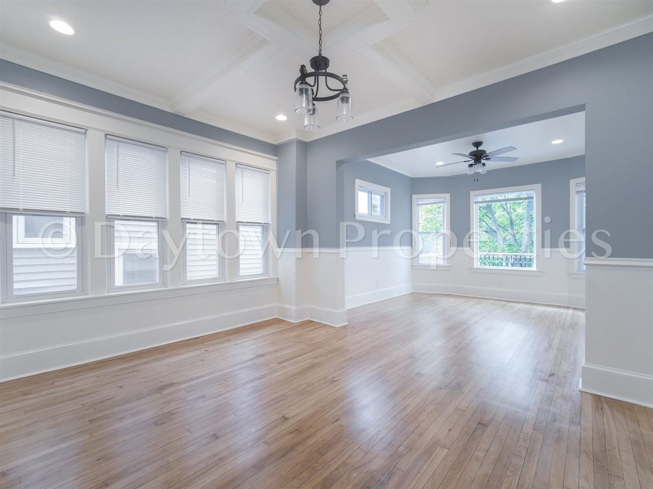 1036 1038 N 21st St #1038 - Photo 4 of 16