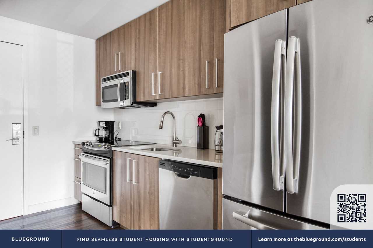 350 Harrison Ave #555 - Photo 6 of 27