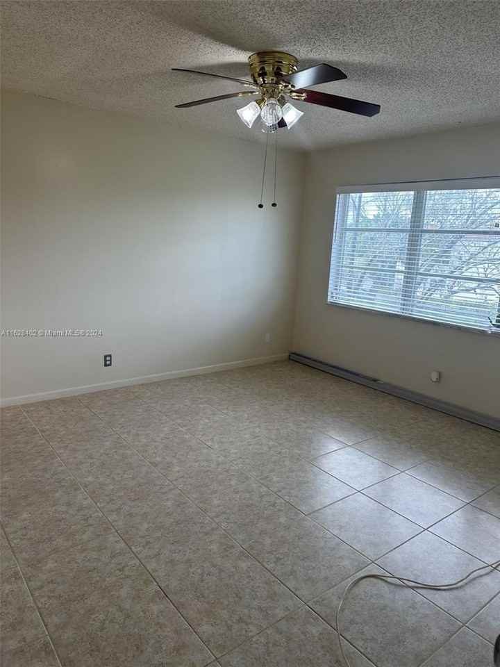 411 S Hollybrook Dr #308 - Photo 6 of 6