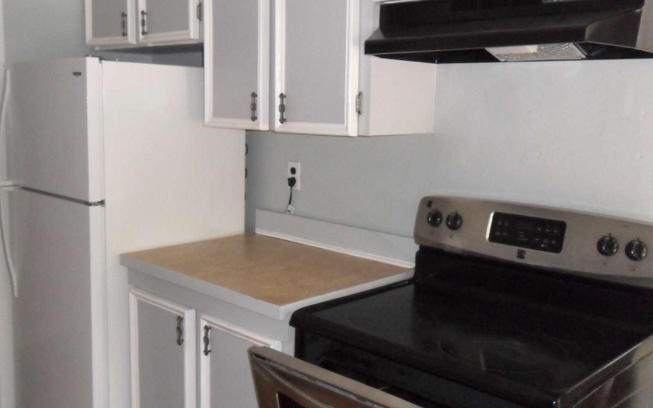 336 Sw Alamo Dr - Photo 4 of 24