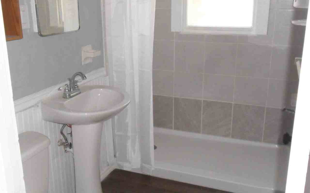 336 Sw Alamo Dr - Photo 5 of 24