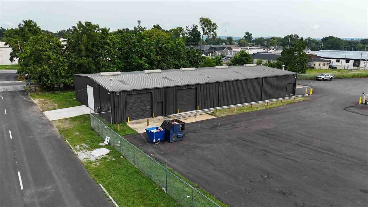 1001 Adams Street #D - Photo 6 of 7