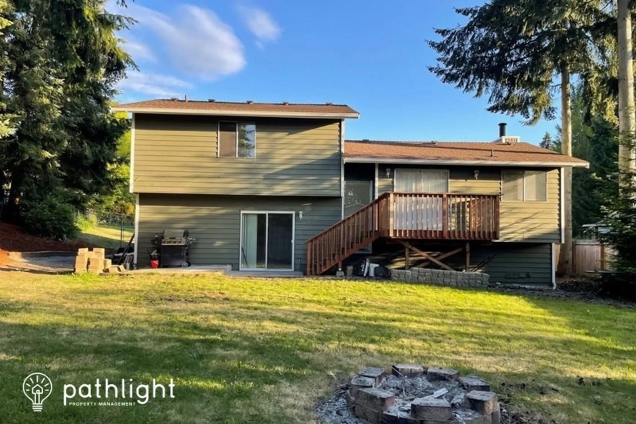 2203 Virginia Ct - Photo 2 of 3