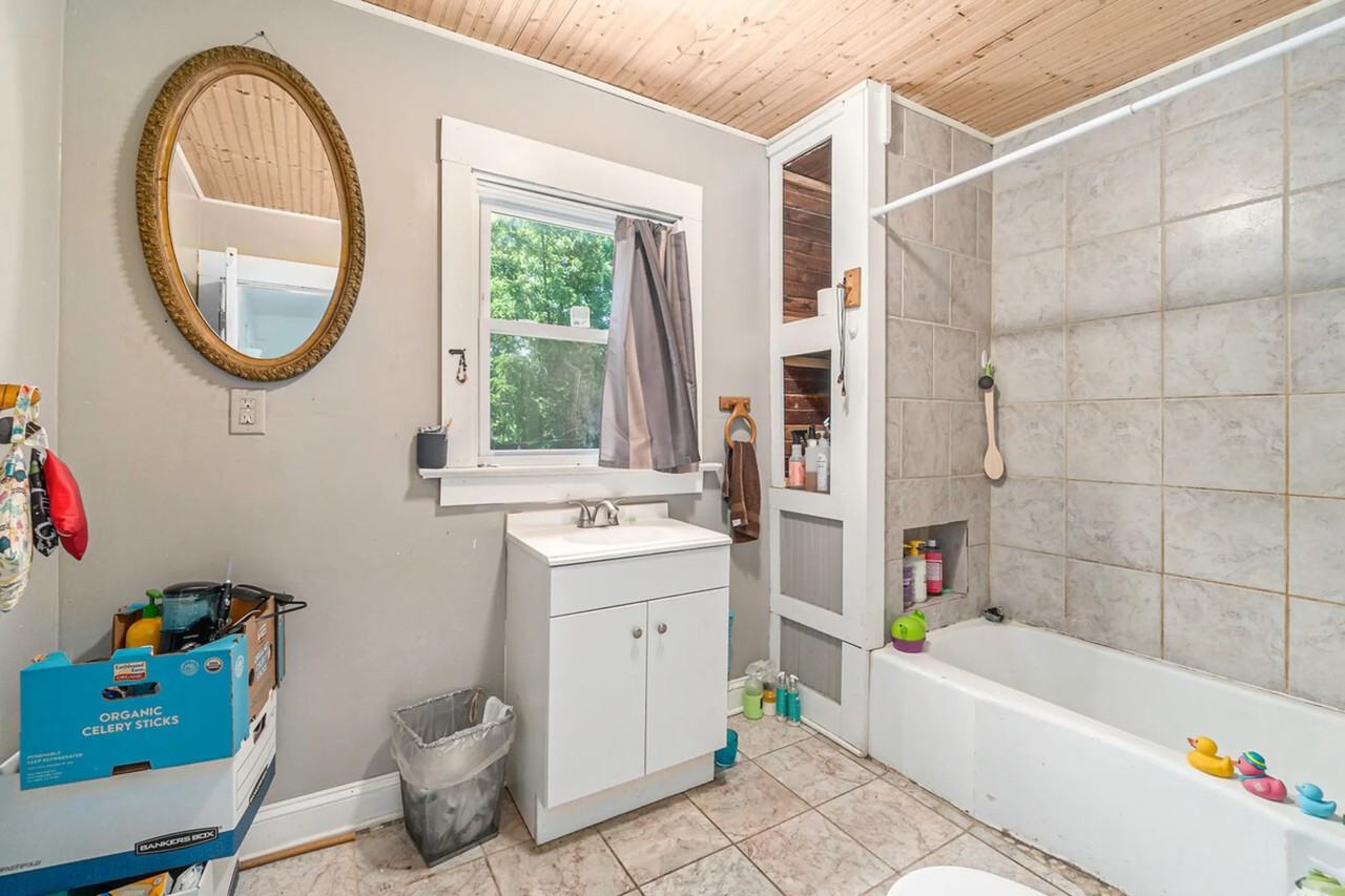 3702 Virginia Ave - Photo 2 of 11