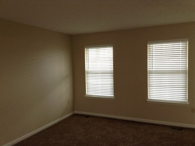 10320 Fredricksburg Rd - Photo 2 of 9