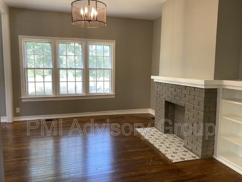 2002 Sw Washburn Ave - Photo 2 of 18
