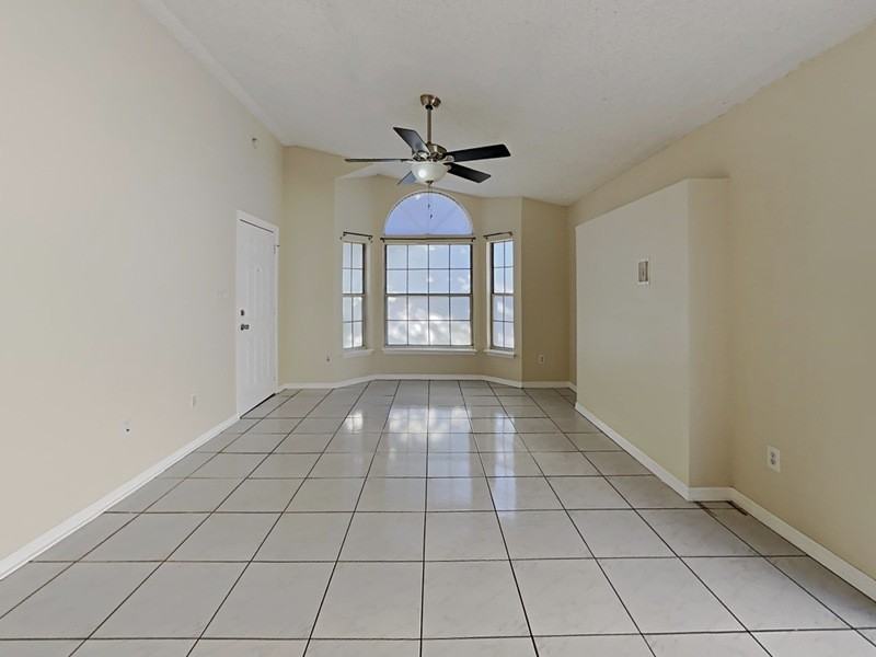 1603 Winter Green Blvd - Photo 6 of 18