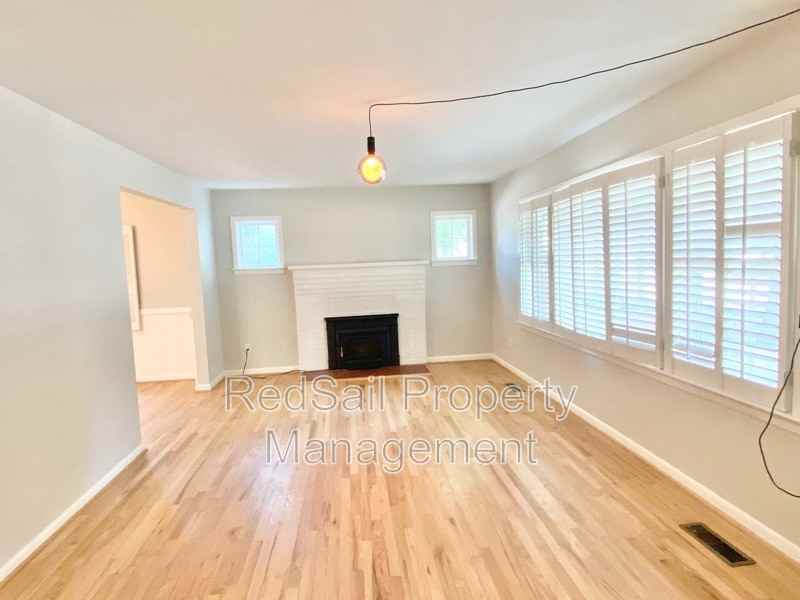 9 Milford Rd - Photo 3 of 23