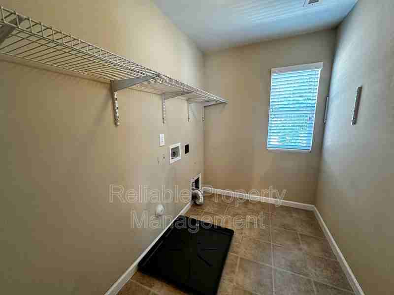 2418 Ferdinand Dr - Photo 4 of 5