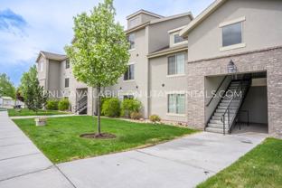 1906 N Geneva Rd #105 - Photo 1 of 1