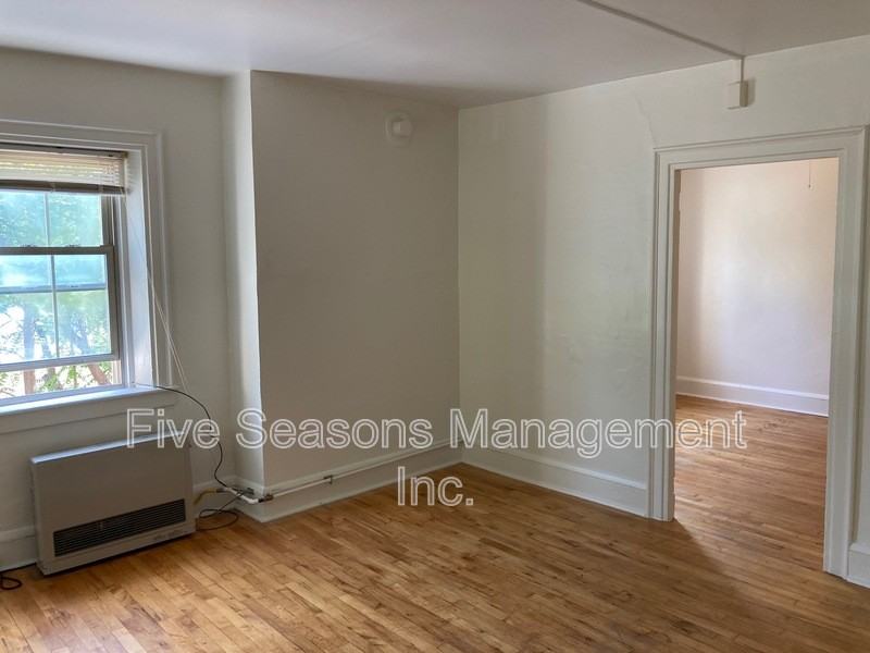 279 Saint Paul St - Photo 4 of 16