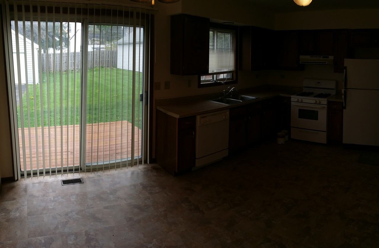 540 N Crystal St - Photo 6 of 13