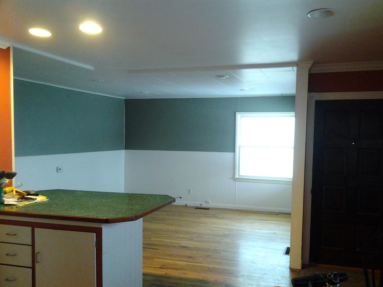 2623 S Higgins Ave - Photo 2 of 11