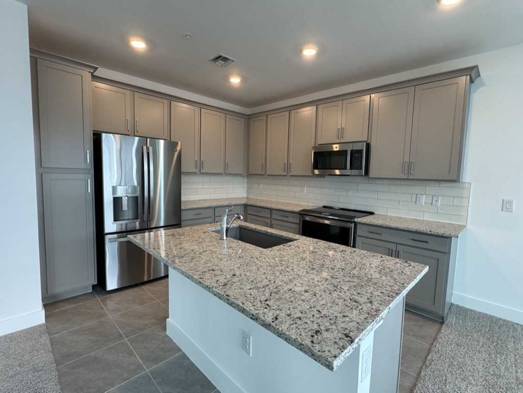 26351 Coco Cay Cir #201 - Photo 4 of 20