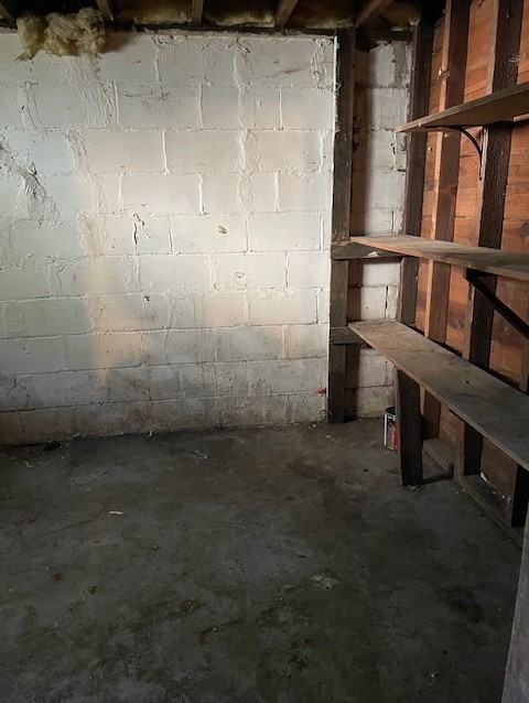 370 E Isabella Ave - Photo 2 of 39