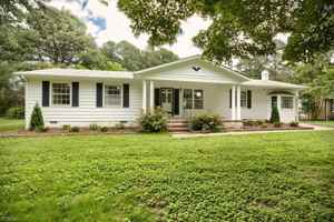 featured image of 7229 Potter Ln