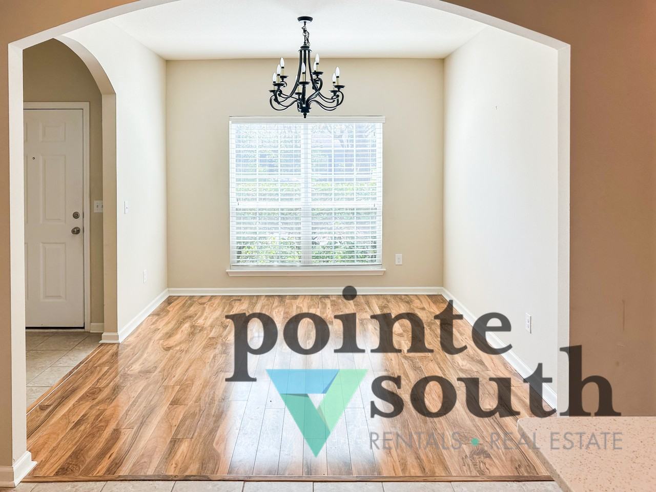 168 Nelly St - Photo 2 of 21