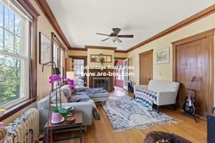 214 Maplewood St Unit 214  