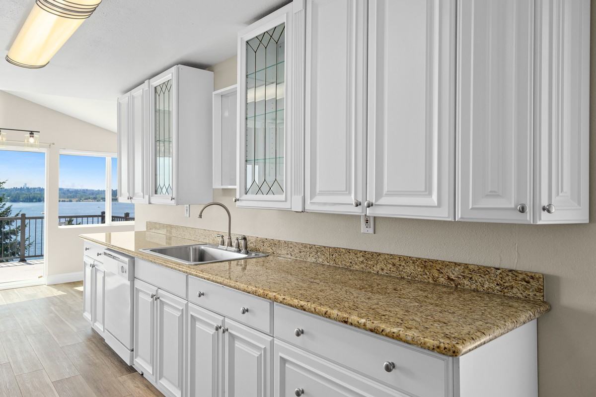 10924 81st Pl Ne #A - Photo 7 of 28