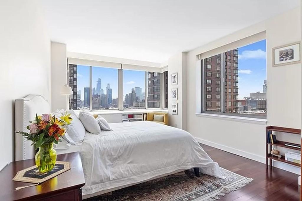 Columbus Ave #19A - Photo 4 of 6