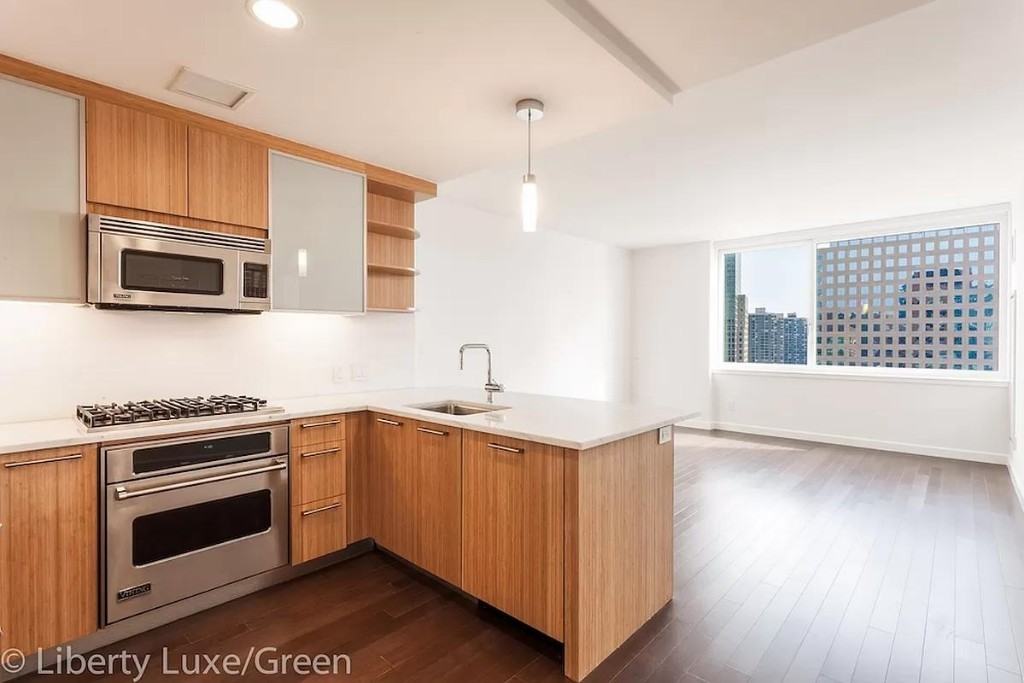 N End Ave #30E - Photo 2 of 13