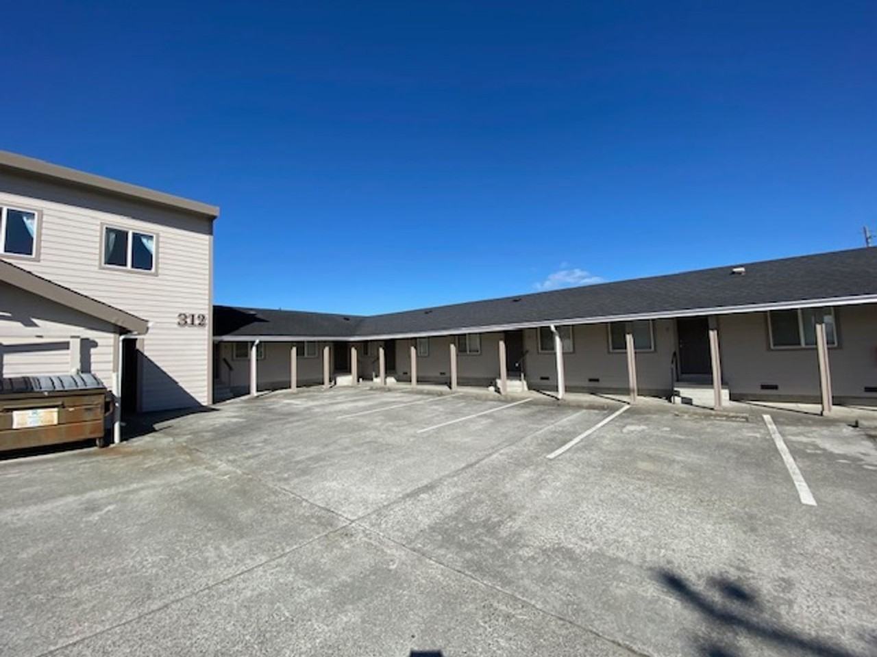 312 N Fortuna Blvd - Photo 2 of 37