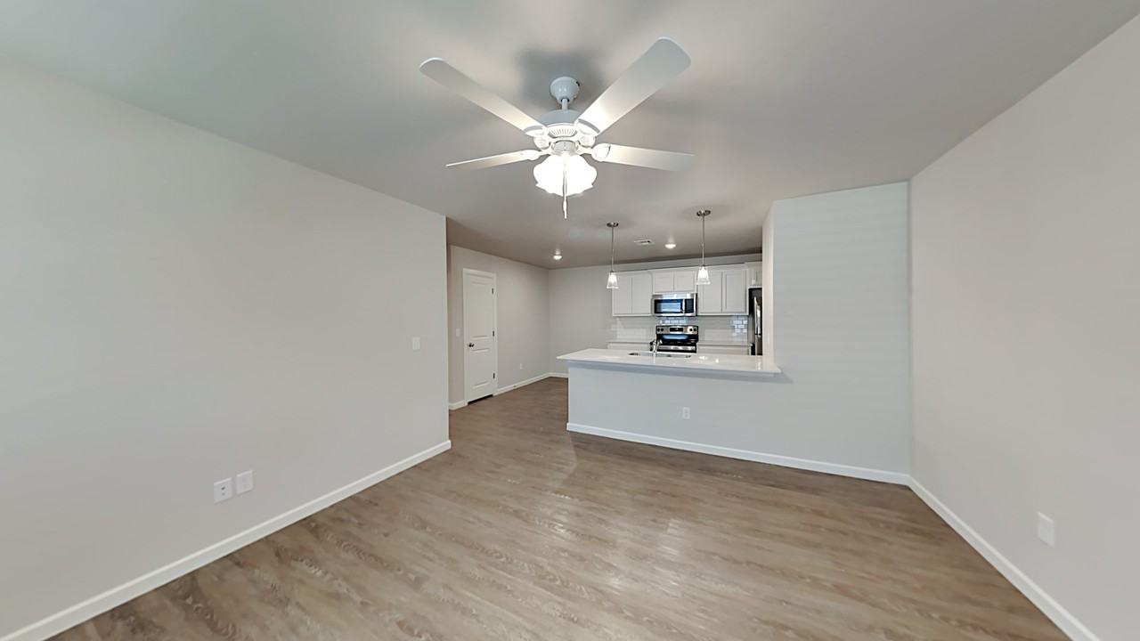 11303 Breckenridge Ln - Photo 5 of 16