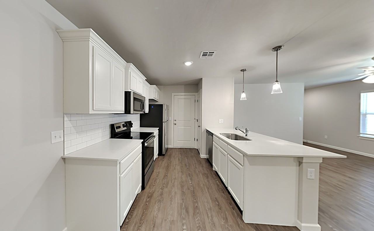 11303 Breckenridge Ln - Photo 7 of 16