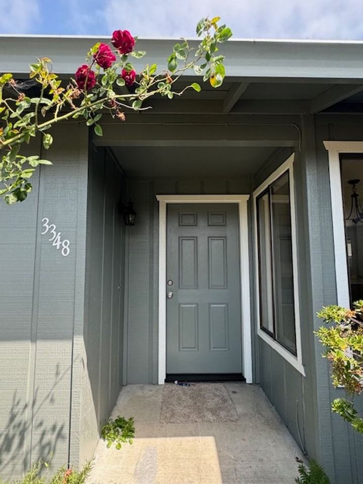 3348 Antoinnette Ct - Photo 2 of 32