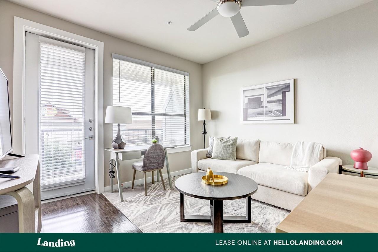 5810 Worth Pkwy - Photo 3 of 50