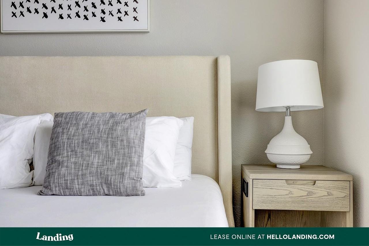 5810 Worth Pkwy - Photo 4 of 50