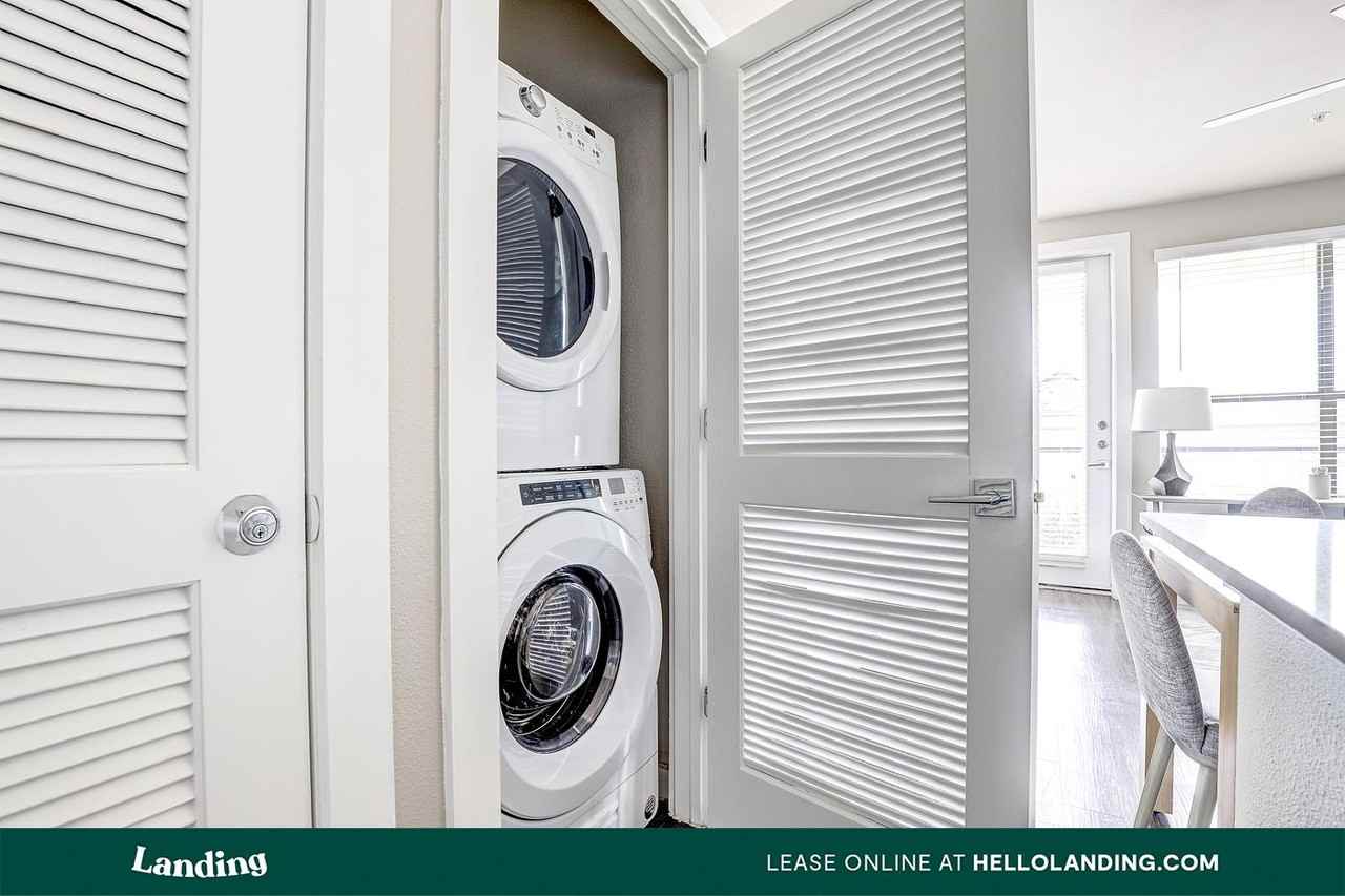 5810 Worth Pkwy - Photo 5 of 50