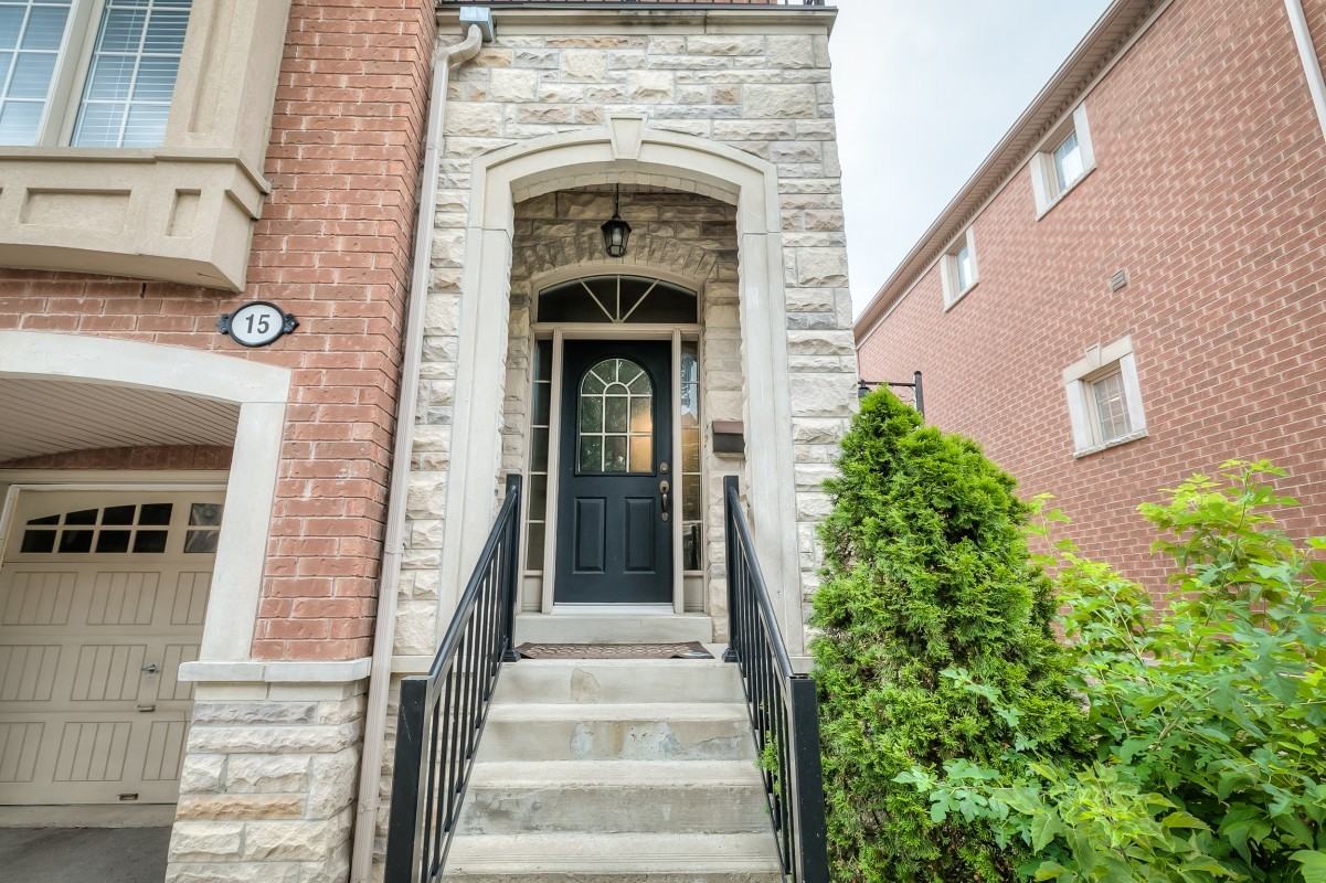 15 George Bogg Road - Photo 2 of 38