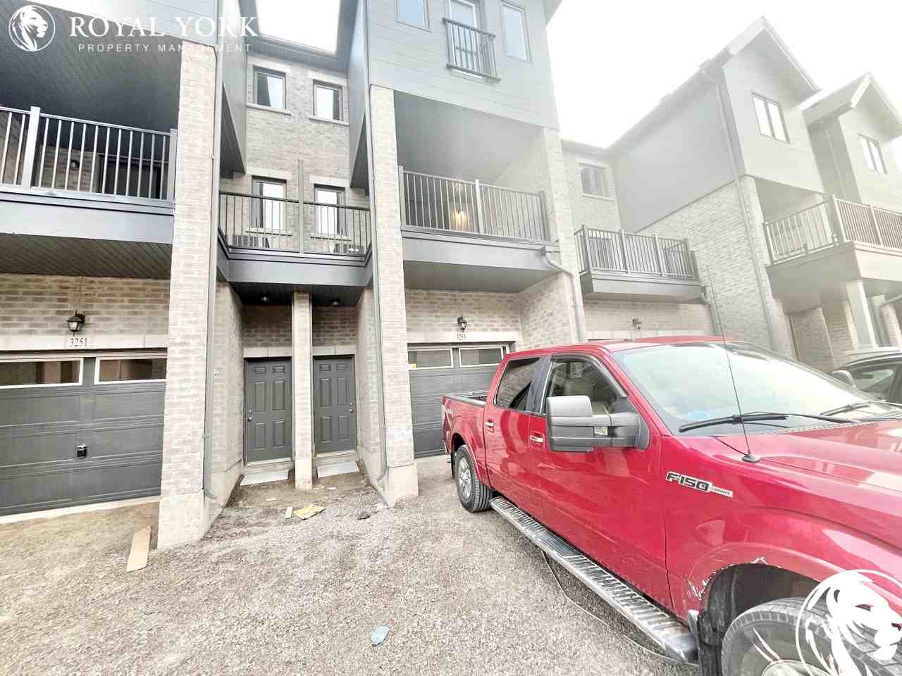 3253 Sixth Line, Oakville, Ontario, L6H 7C5 - Photo 2 of 19