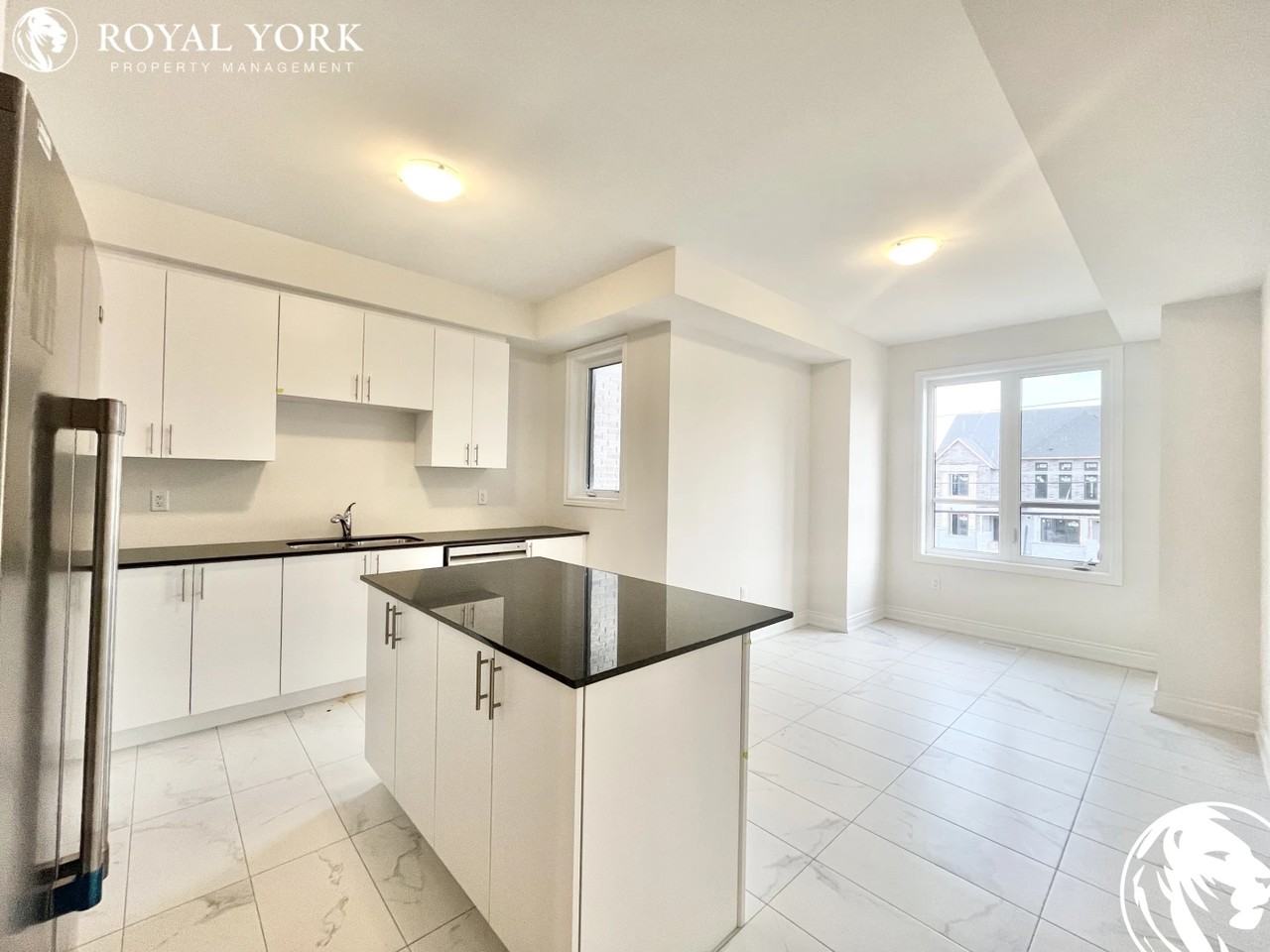 3253 Sixth Line, Oakville, Ontario, L6H 7C5 - Photo 3 of 19