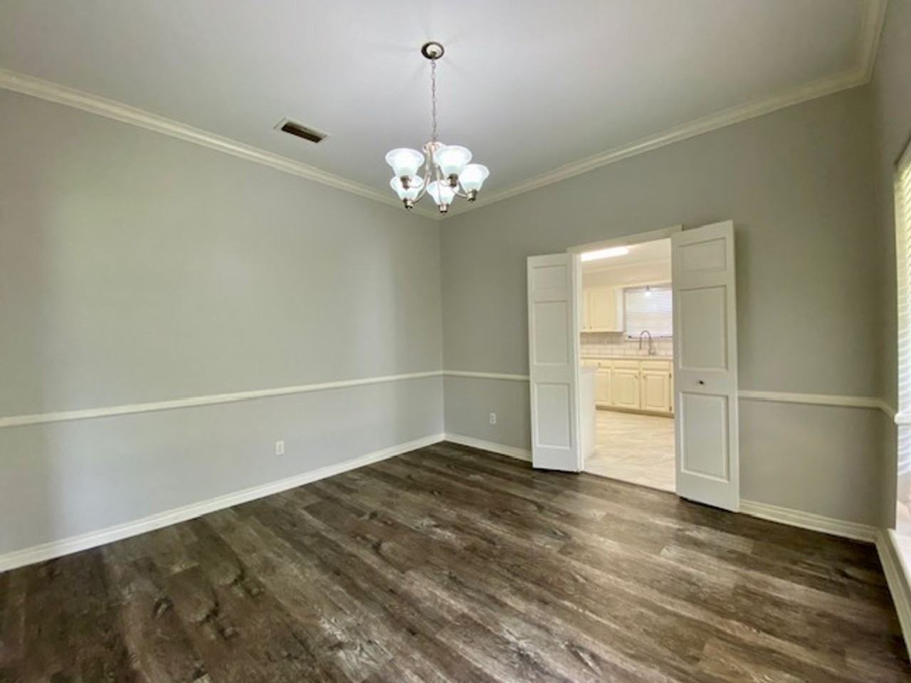 9925 Beaver Creek Dr - Photo 3 of 15